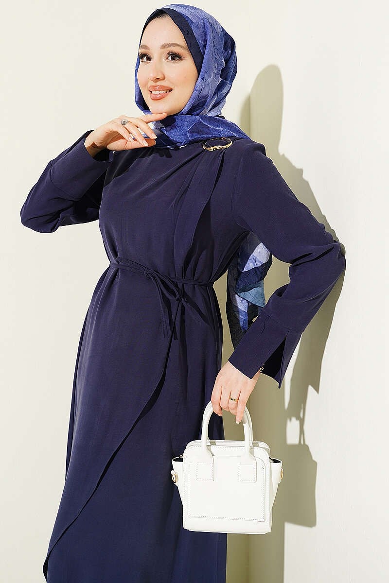 Omuz Büzgülü Gold Tokalı Tensel Elbise Lacivert