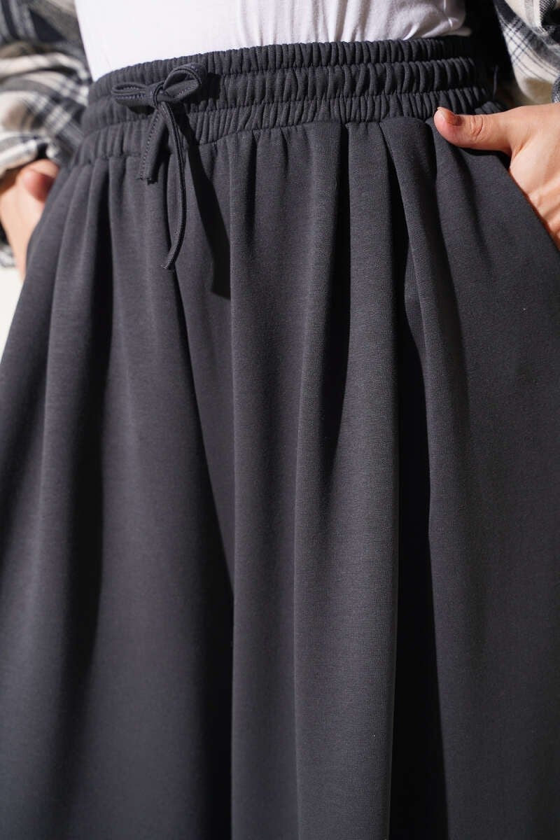 Önü Pile Detaylı Loyşa Pantolon Füme