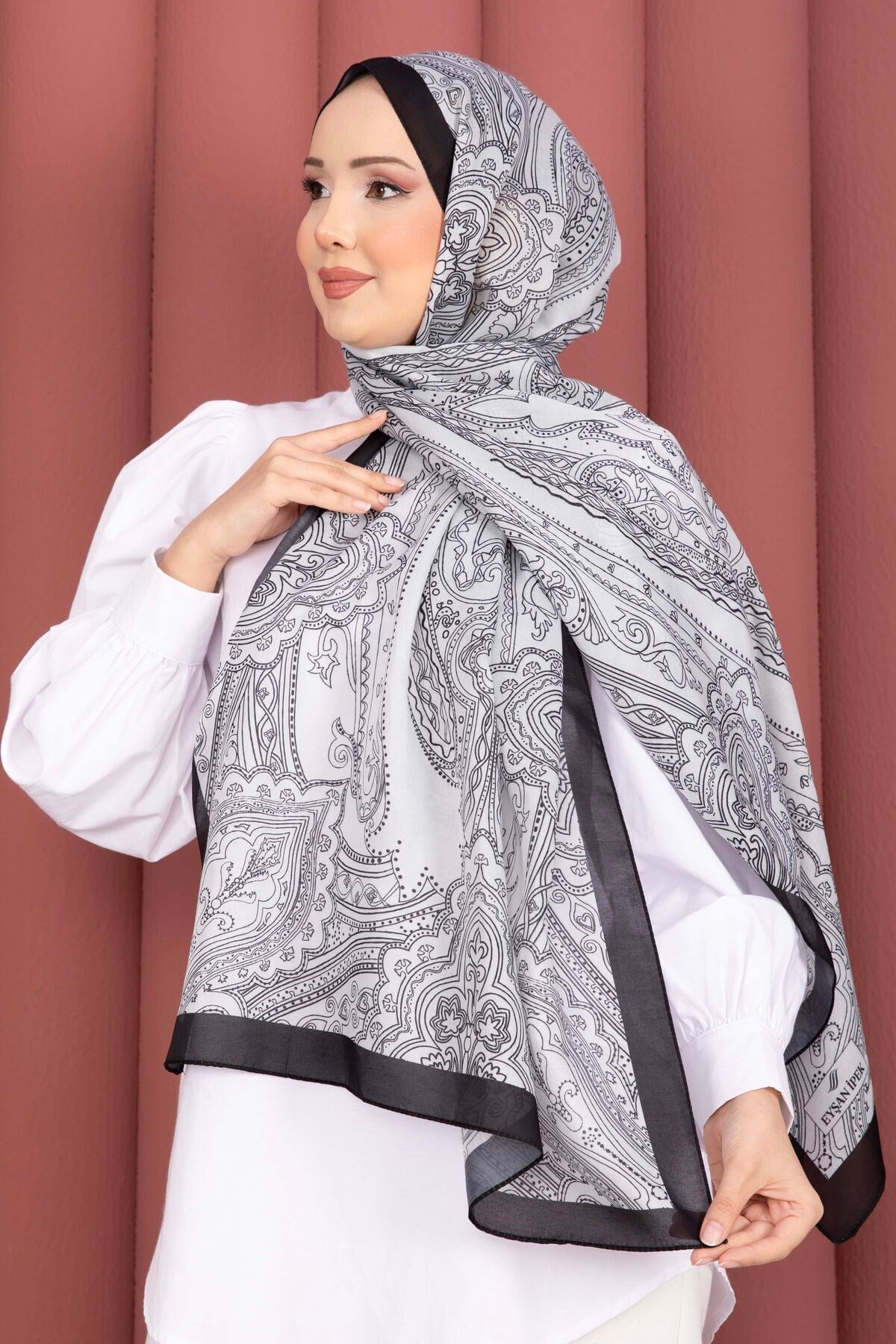 Otantik Motif Şal Serisi Siyah Beyaz