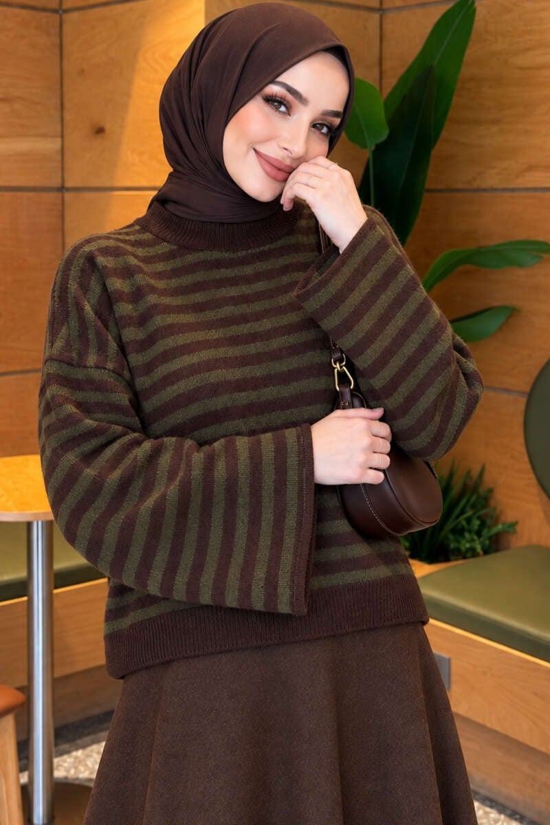 Oversize İnce Çizgili Triko Kazak Kahve