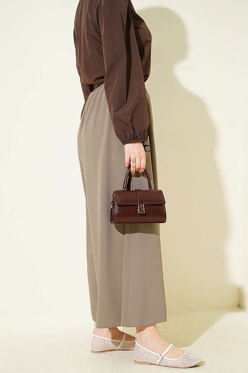 Oversize Paçalı Bel Lastikli Pantolon Bej
