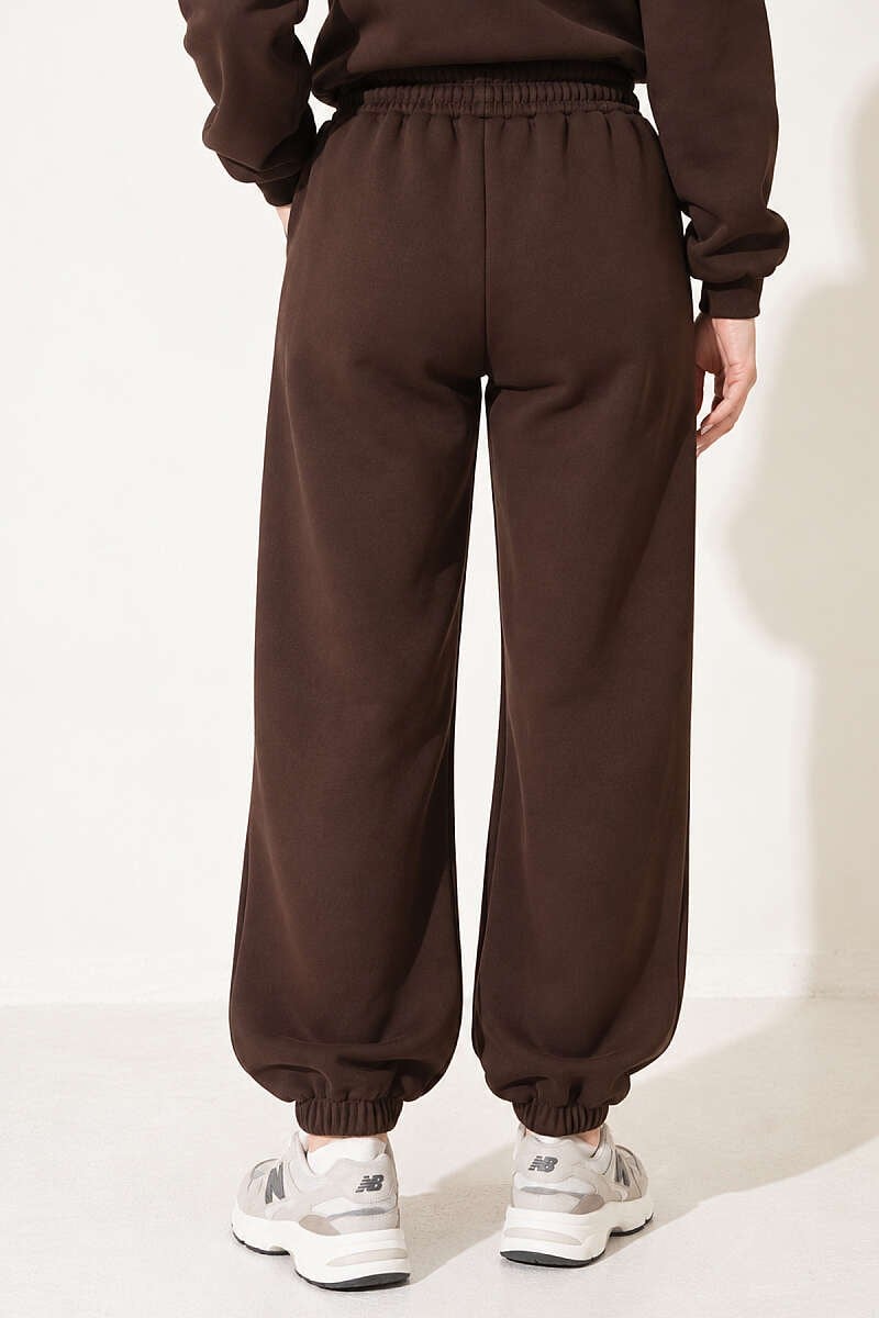 S Armalı Şardonlu Jogger Pantolon Kahve