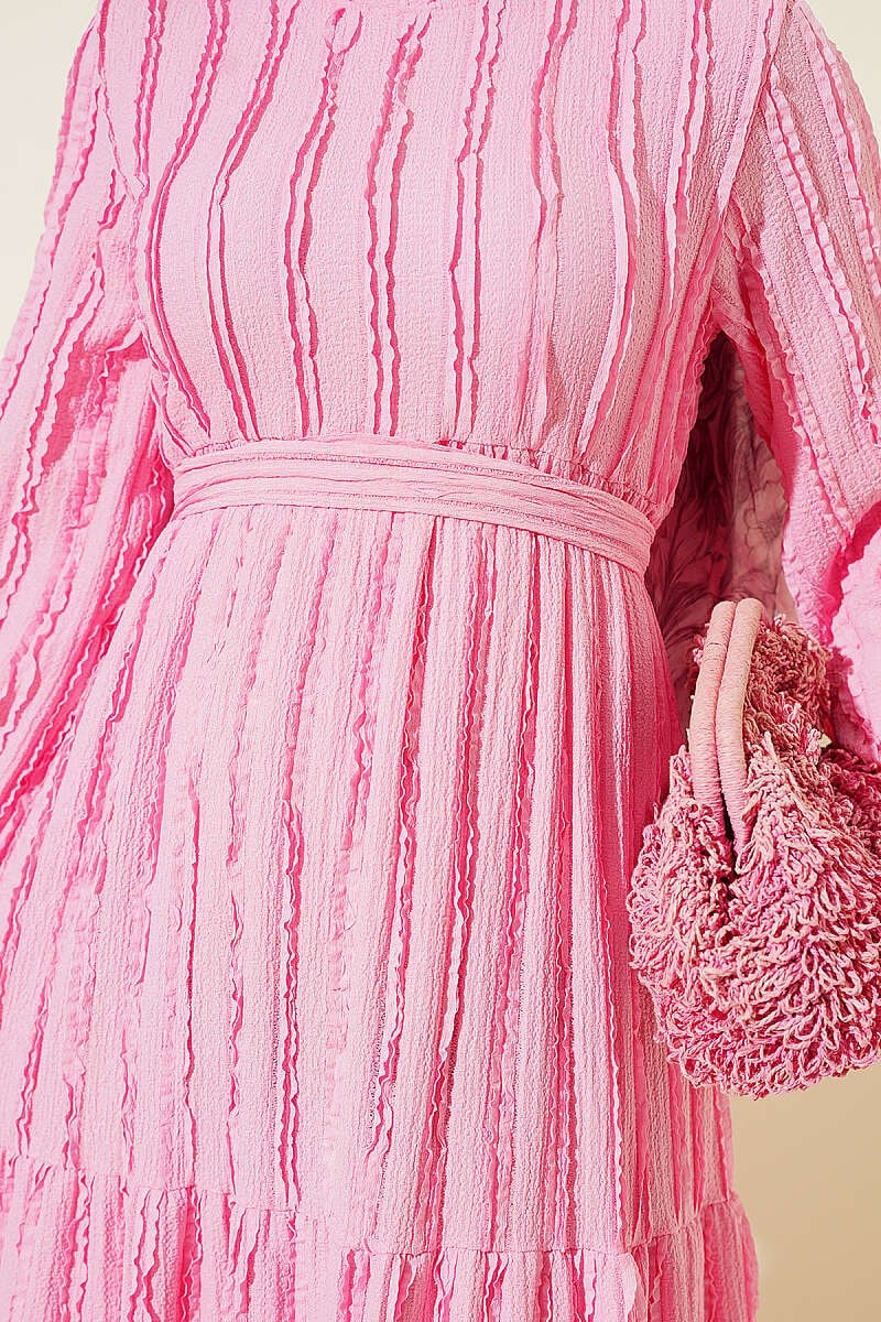 Şerit Fırfırlı Kuşaklı Elbise Pembe