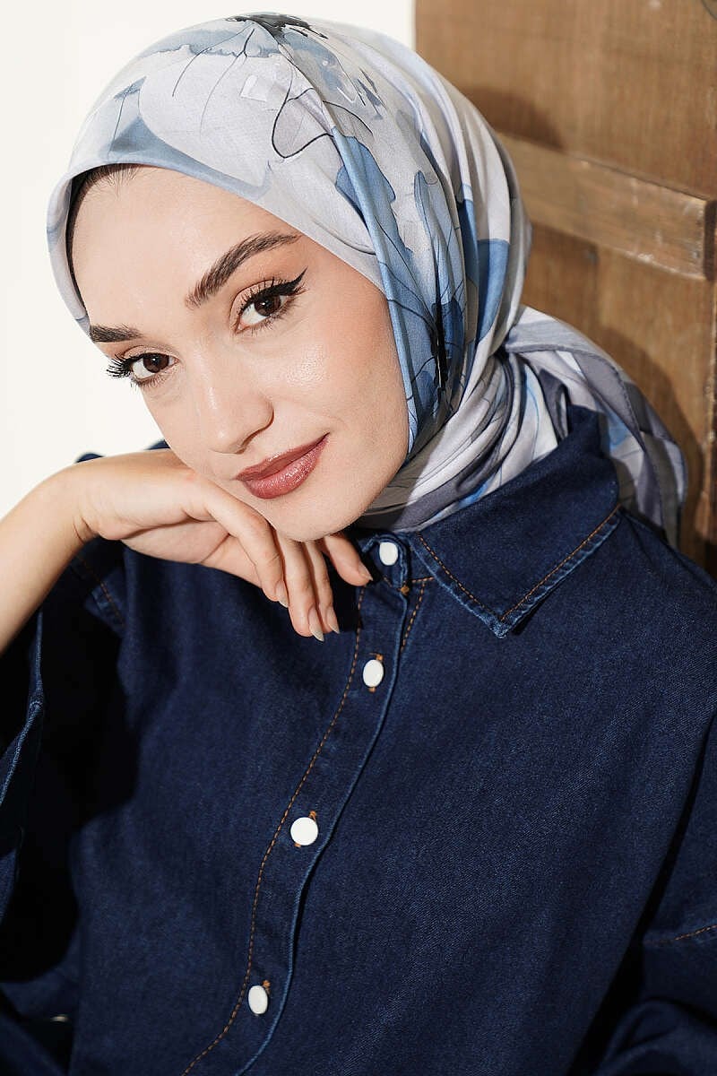 Soft Çiçek Desenli Eşarp Füme