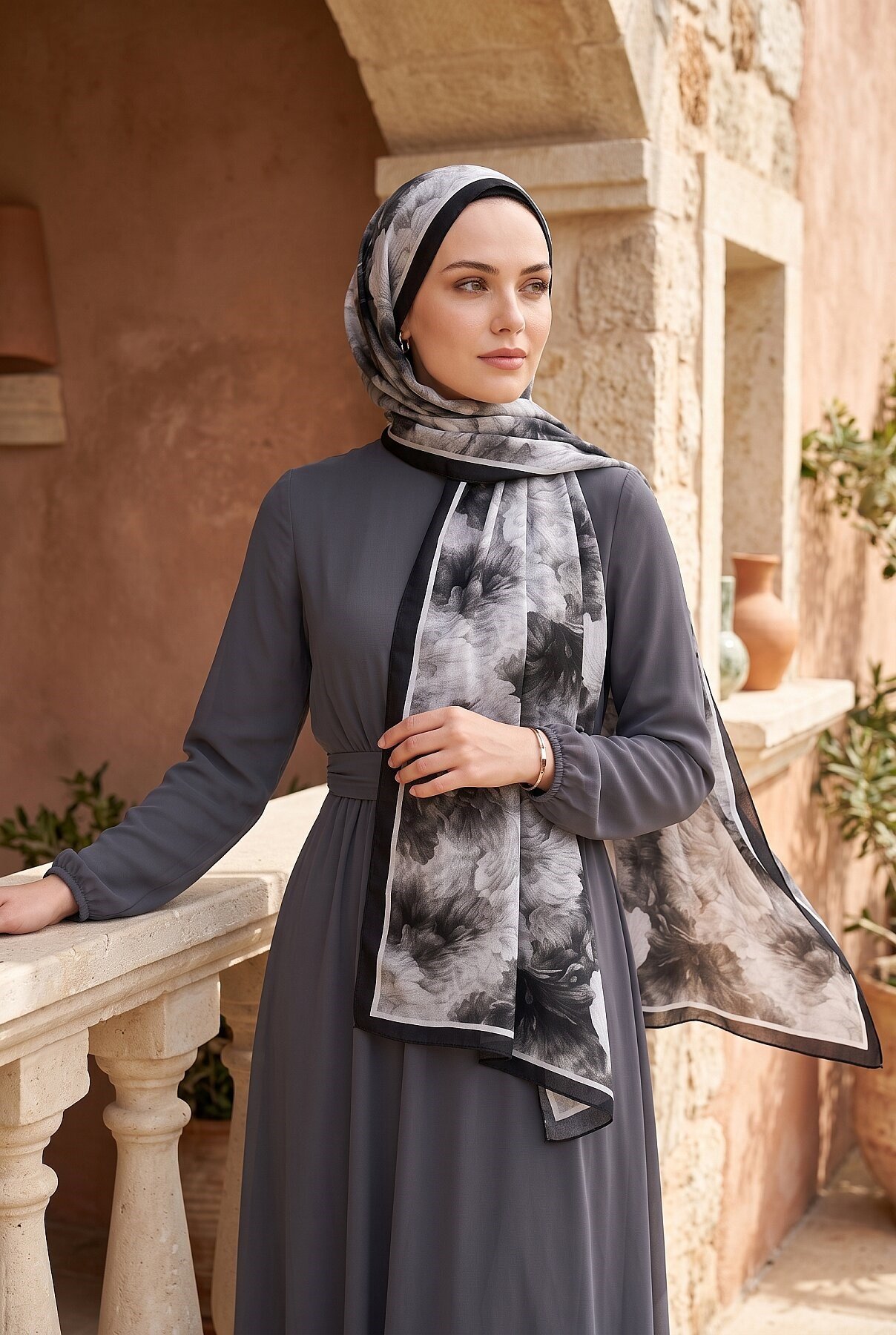 Soft Floral  Şal Serisi Siyah