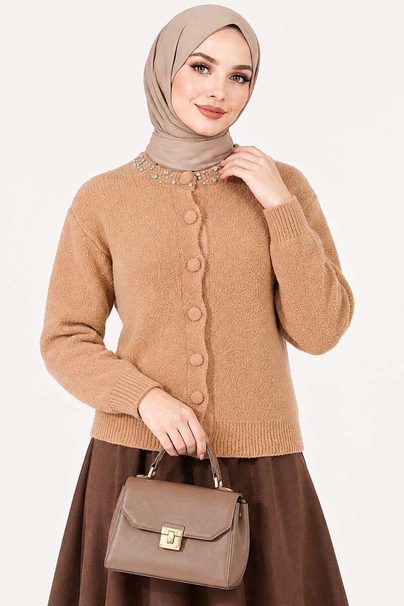 Yakası Taş Detaylı Sakallı Hırka Latte