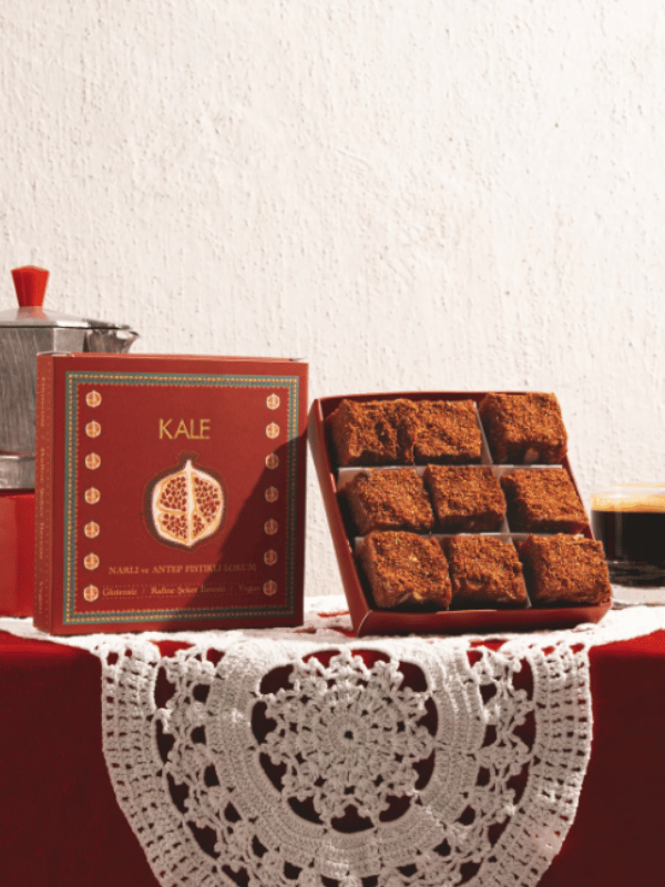 Kale Rafine Şeker İlavesiz Narlı ve Antep Fıstıklı Lokum