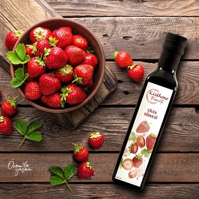 Kisthene Çilek Sirkesi 250 ml