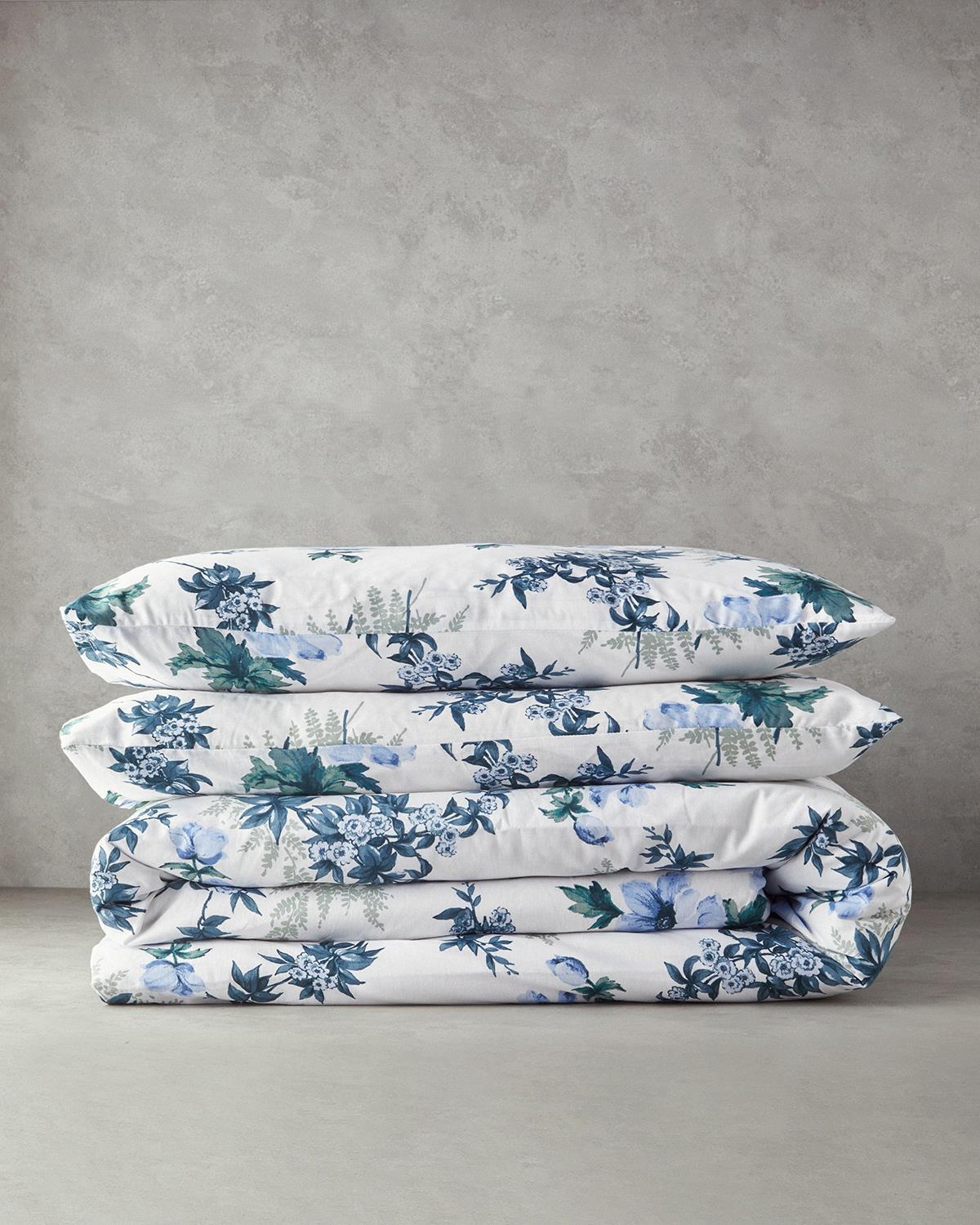  Lenjerie de pat completa King Size, Bloomy Garden, bumbac, 240x220 cm/180x200 cm/50x70 cm, bleu