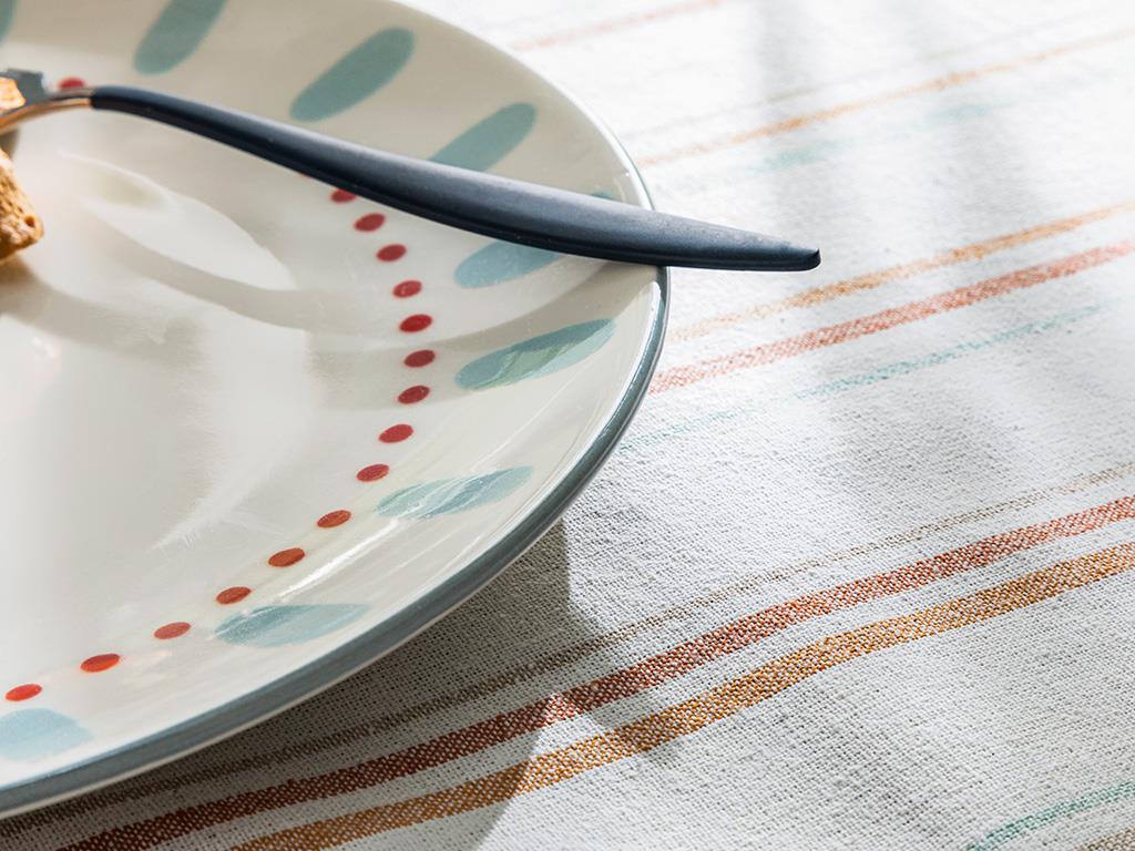 Aquatic Twist Porcelain Service Plate 26 cm Light Blue