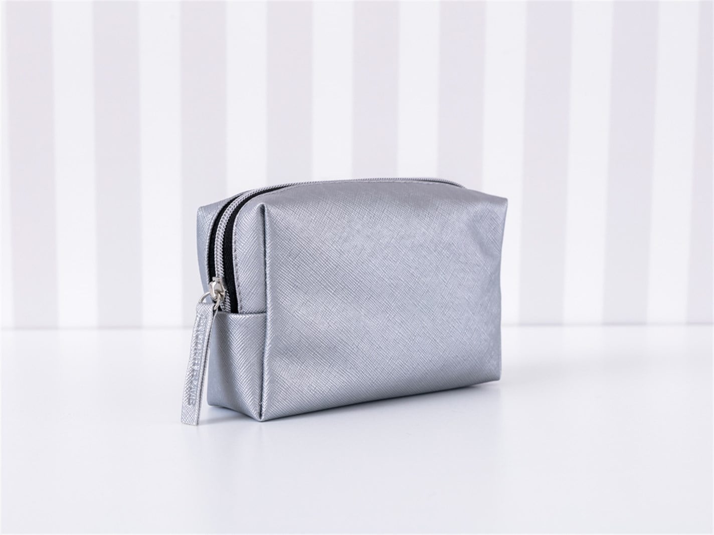 argintat Cosmetic  19x12x5 cm Somon ușor