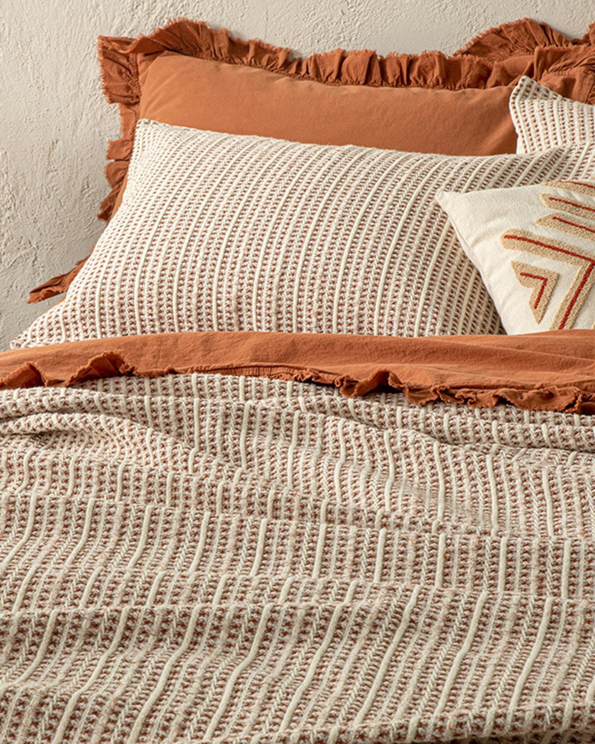 Azure Waffle Jacquard Double Set Cuverturi Pat 240x260 cm Teracota