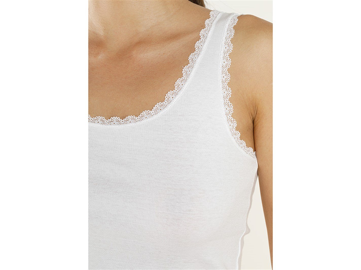 Basic Cotton Kalın Askılı  O Singură M Alb