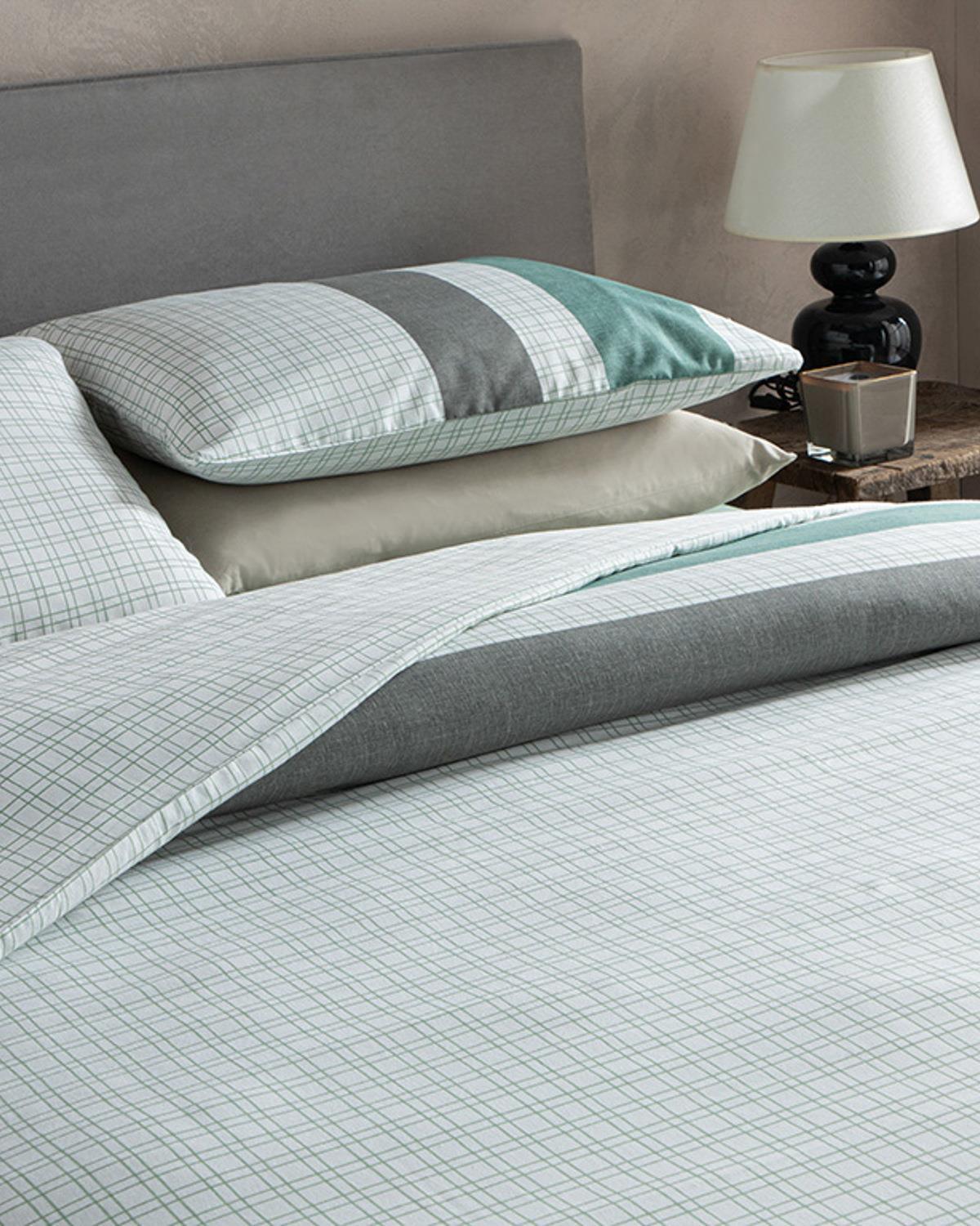 Bold Line Easy Iron For One Person Duvet Cover Set Pack 160x220 cm Green