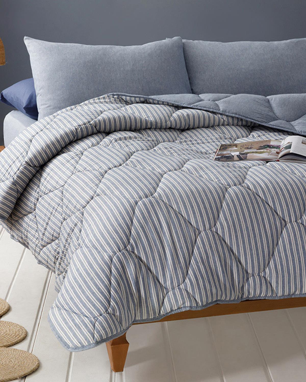 Comfy Stripe Fire Vopsite King Size Set Dormit 240x220 cm Albastru
