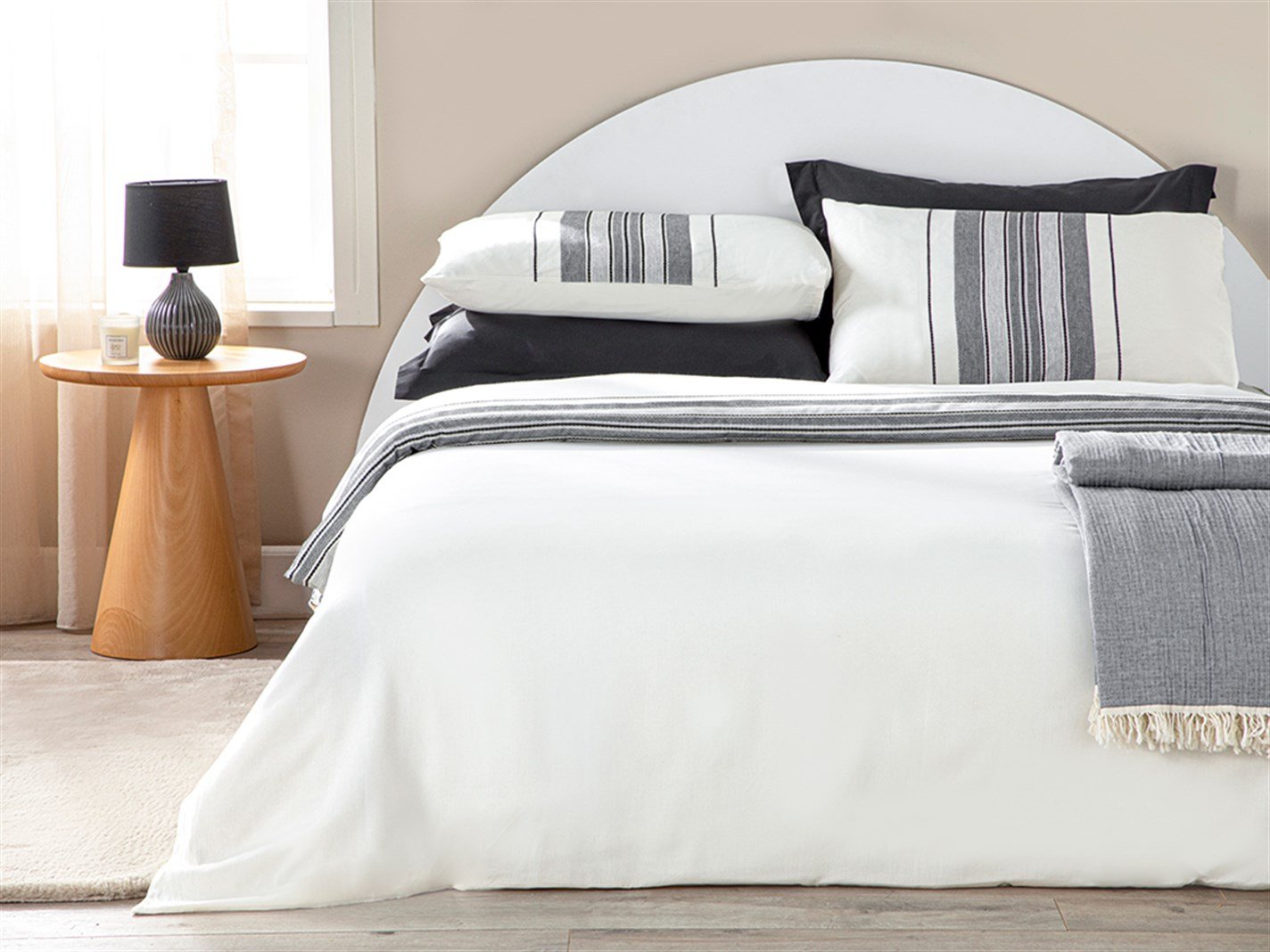 Cosy Lines 52 Tel / 132 Numărul de fir Super rege 260x220 cm Gri-antracit