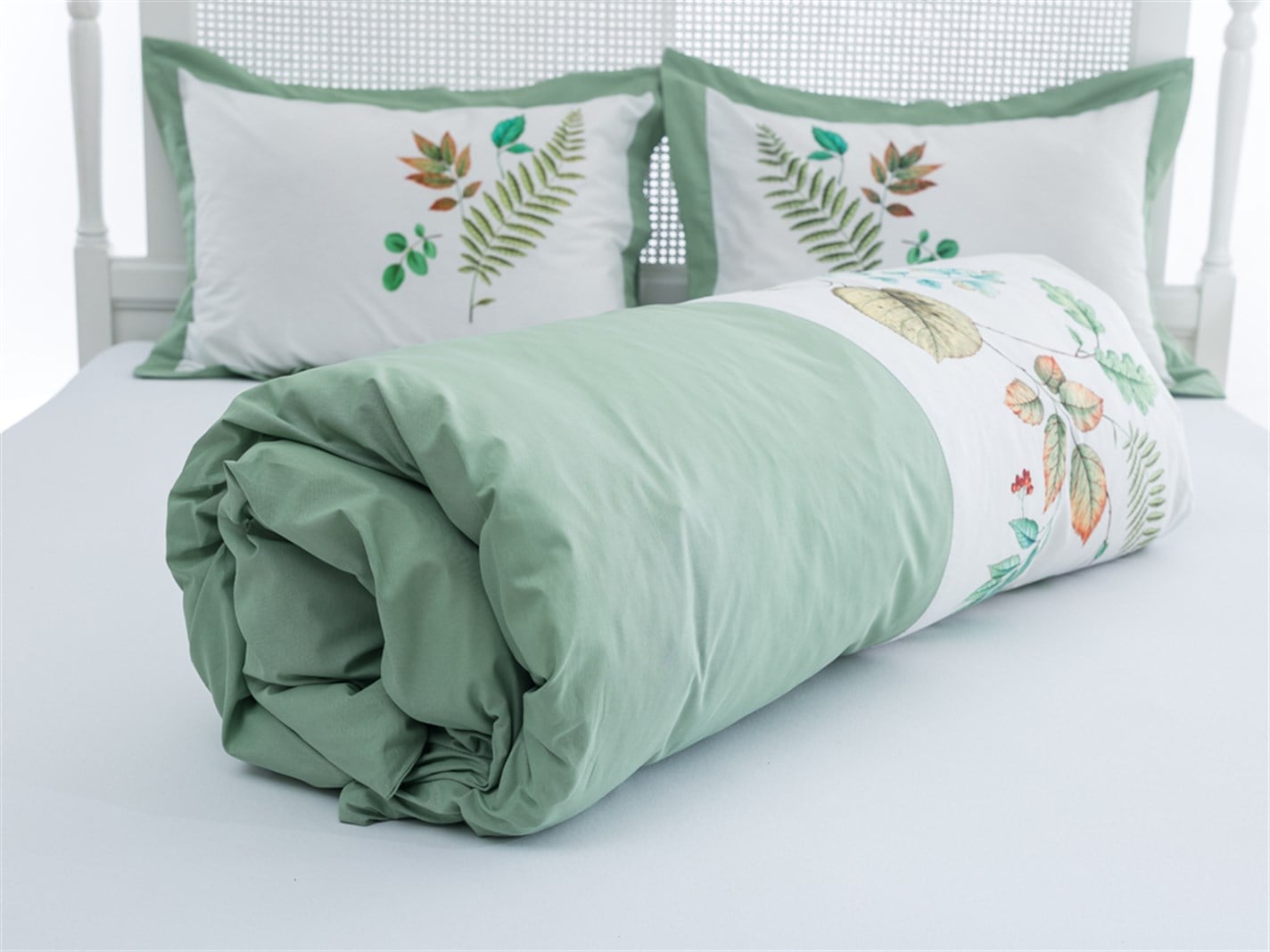 Curtea secretă  Persoană dublă 200x220 cm Mint-lilac-roz