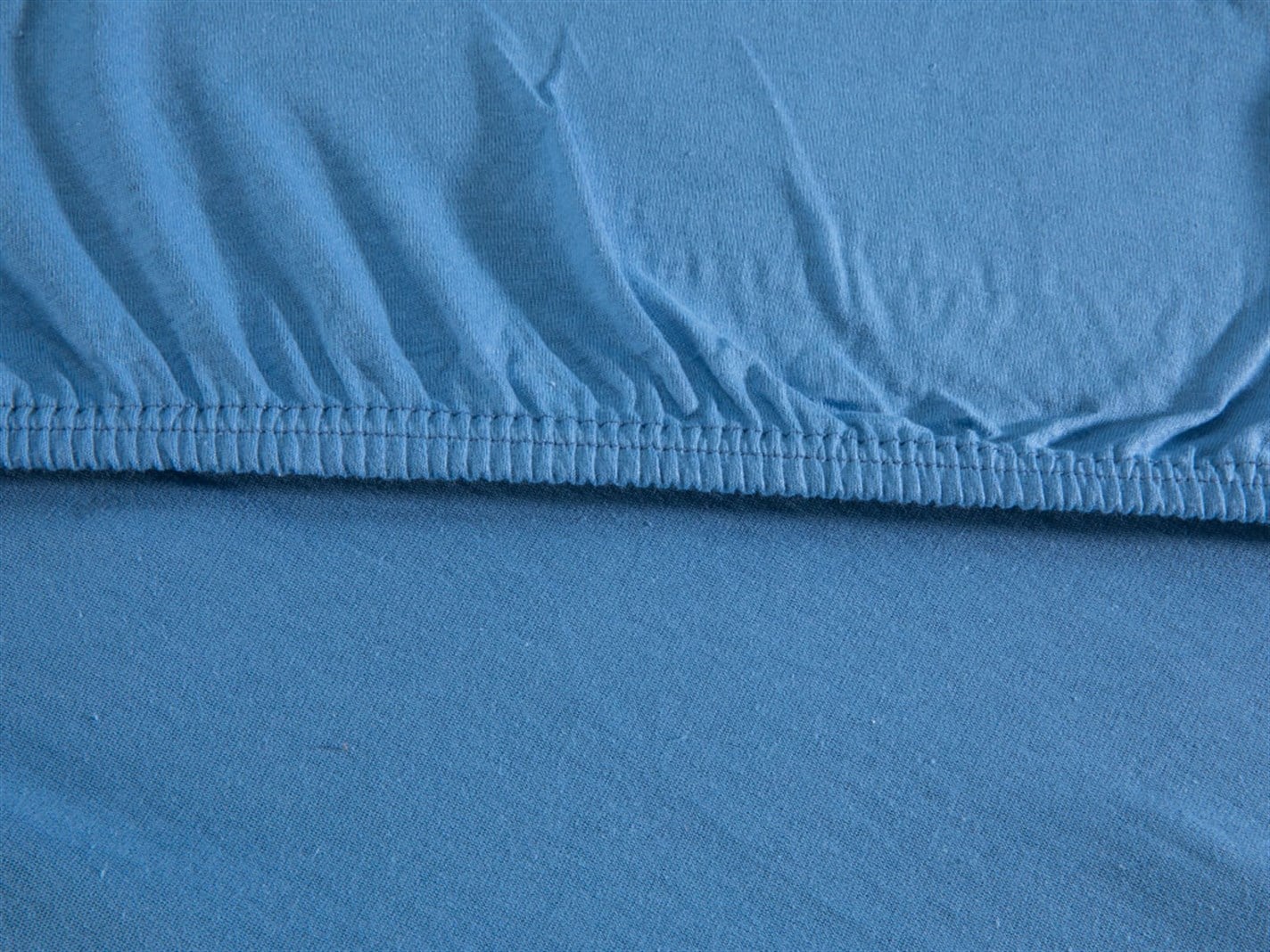 drept Vopsit simplu Pentru o persoana 100x200 cm Albastru inchis.