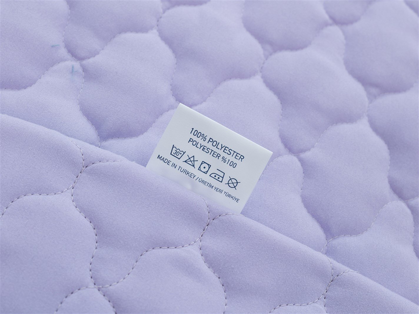 Farmecul creol Matlasat  40x40 cm Liliac.