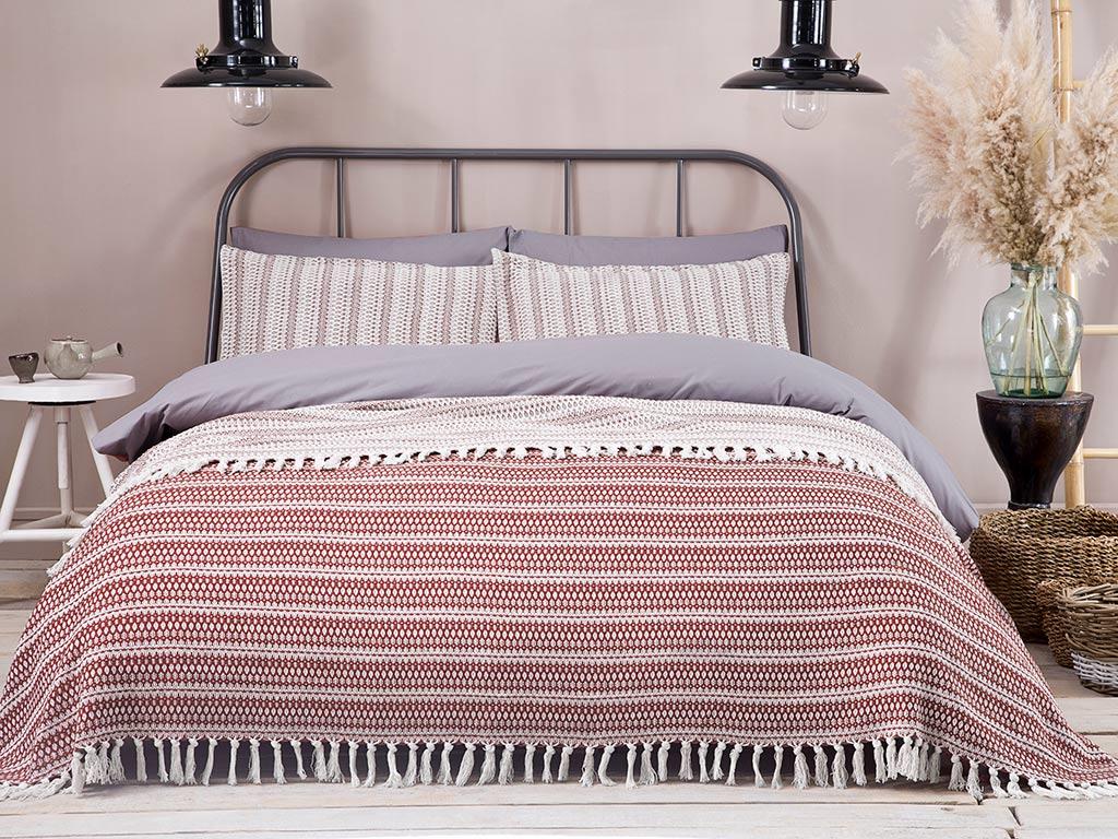 Folclor urban  Țesut Persoană dublă  SET CUVERTURĂ DE PAT 240x260 cm Caramida rosie