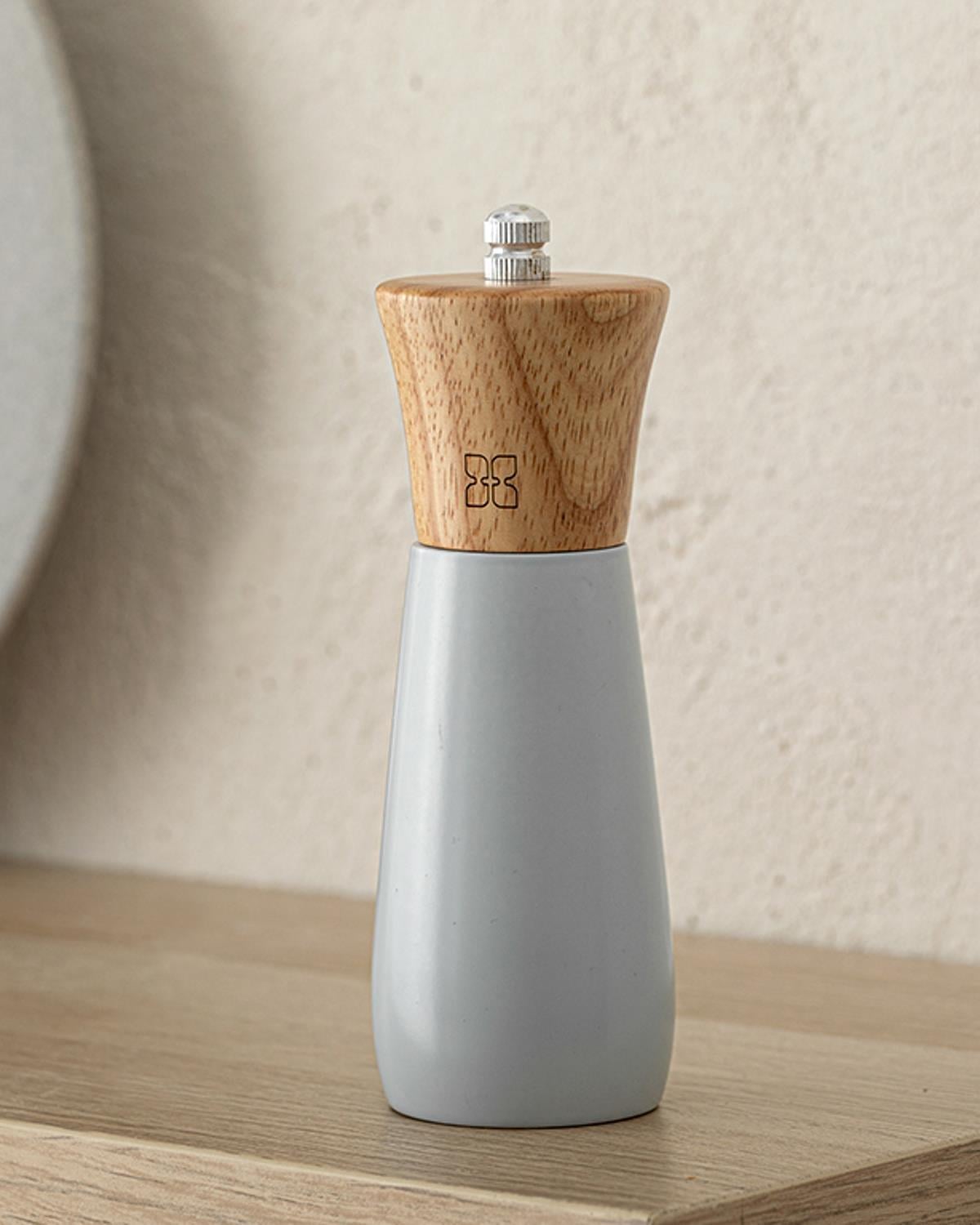 Gales Wooden Mill 15,5 cm Gray