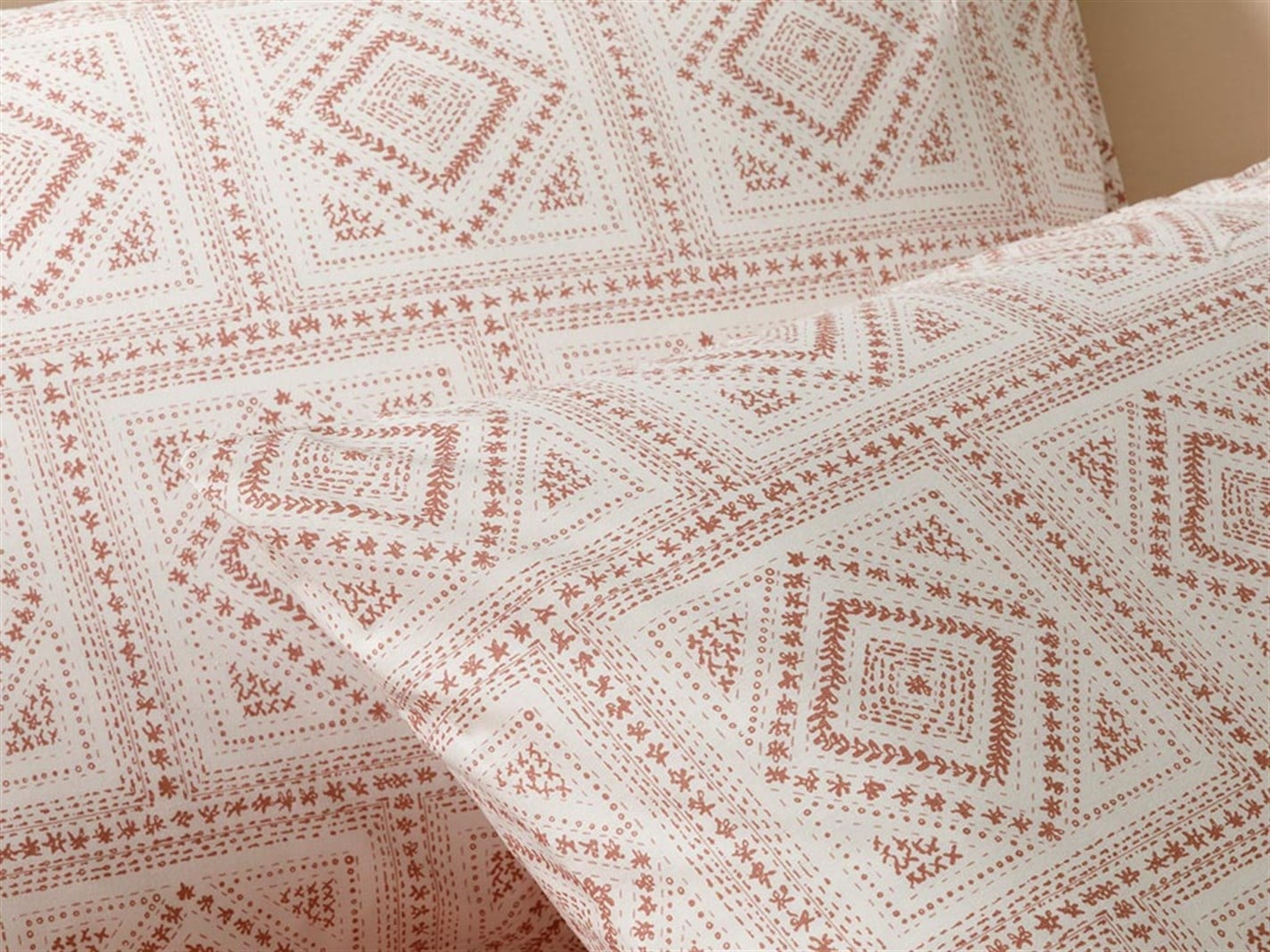 Geostitch 57 Tel / 144 Numărul de fir 2 set 50x70 cm Scorţişoară