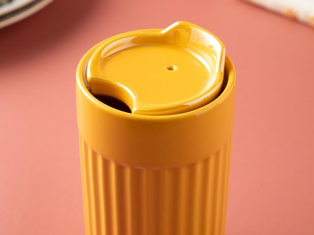 Glossy Chic New Bone Double Wall Travel Mug 240 ml Yellow