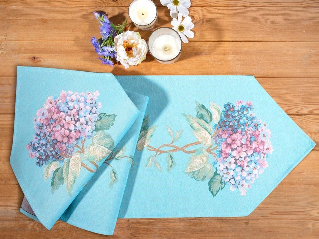 Hydrangea Gobelin Runner Light Blue
