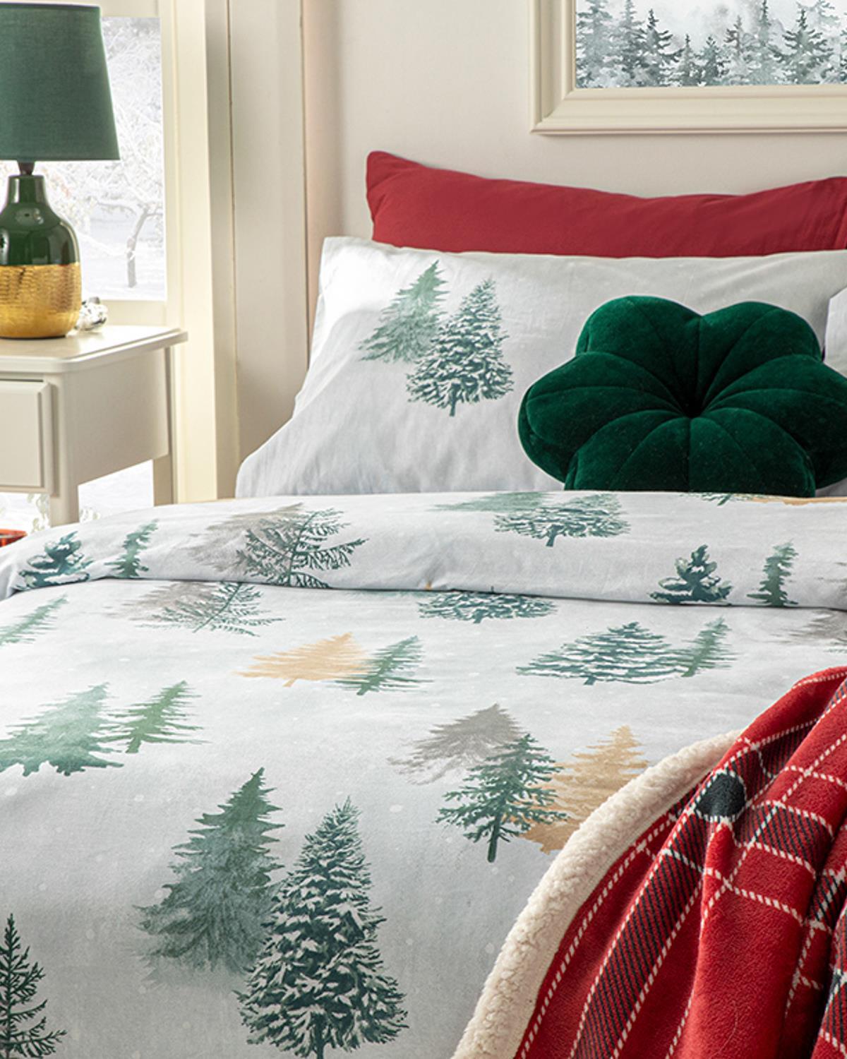 Icy Forest Set Lenjerie De Pat Single - Set Lenjerie De Pat Bumbac | English Home, 160 x 220 cm, Verde