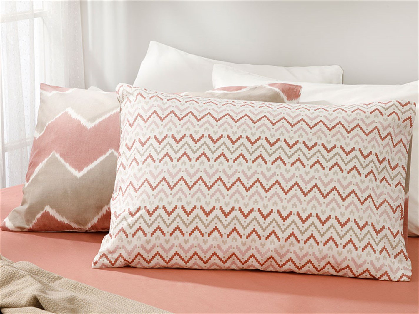 Ikat pur 57 Tel / 144 Numărul de fir 2 set 50x70 cm Scorţişoară