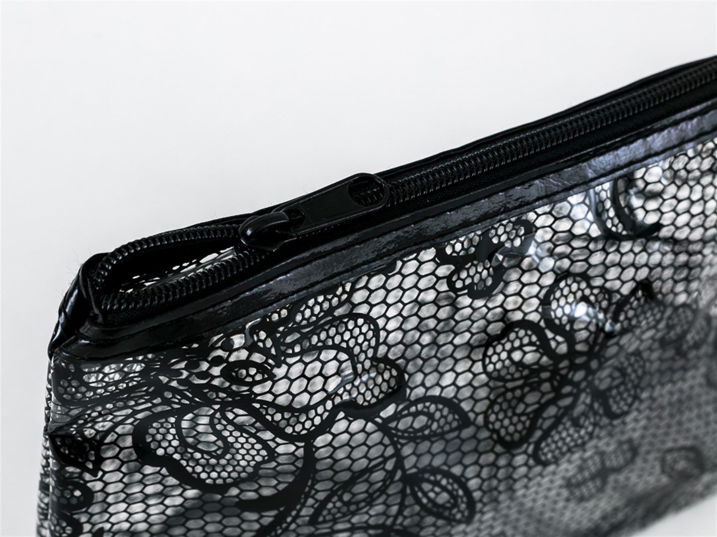 Magie neagră Cosmetic Dantelă modelată 22x17x8 cm Negru