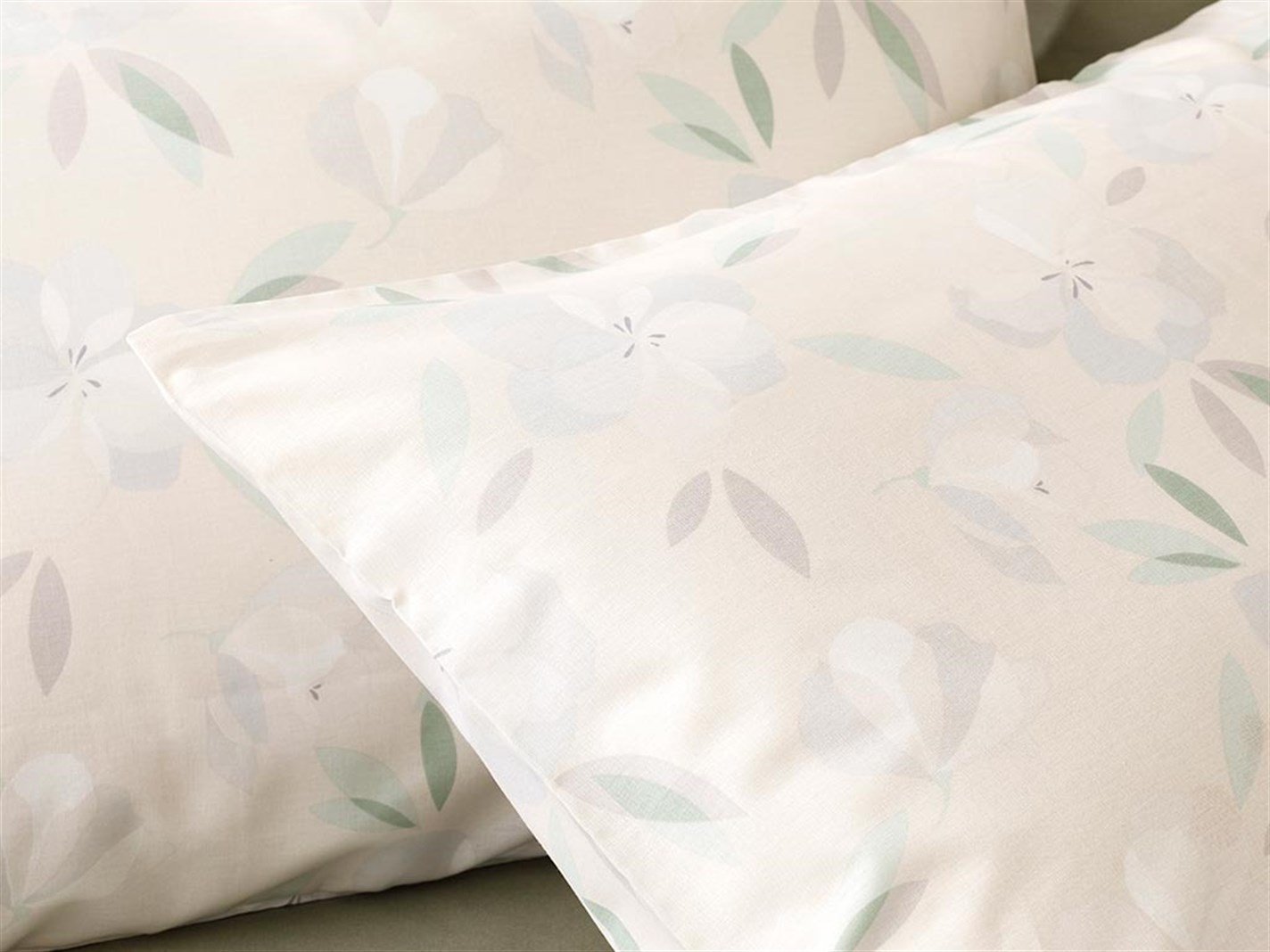 Magnare Aquarel 57 Tel / 144 Numărul de fir 2 set 50x70 cm Burgundia-gri
