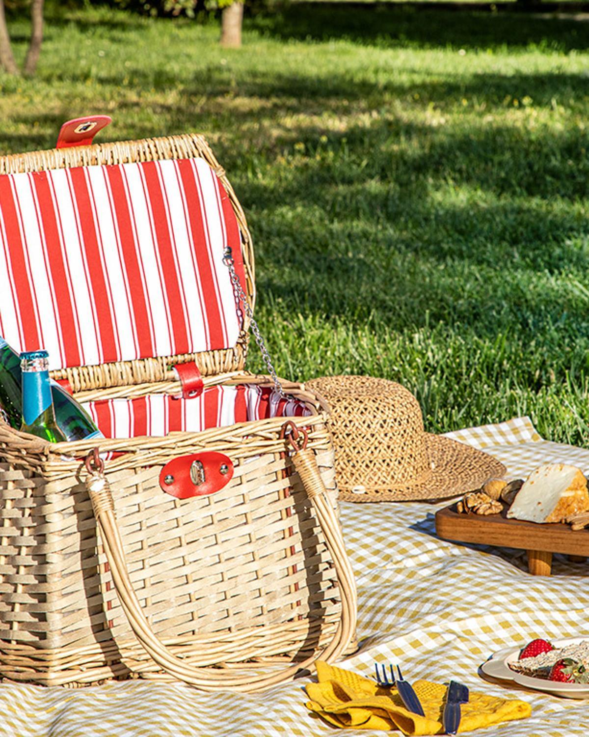 Natural Day Straw Picnic Basket 31x26x25 cm Red-Beige