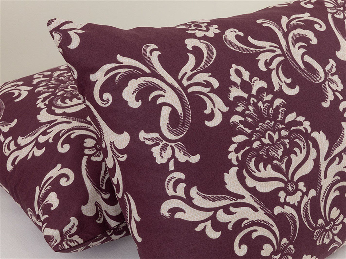 Ornamental Damasque 57 Tel / 144 Numărul de fir 2 set 50x70 cm Damson