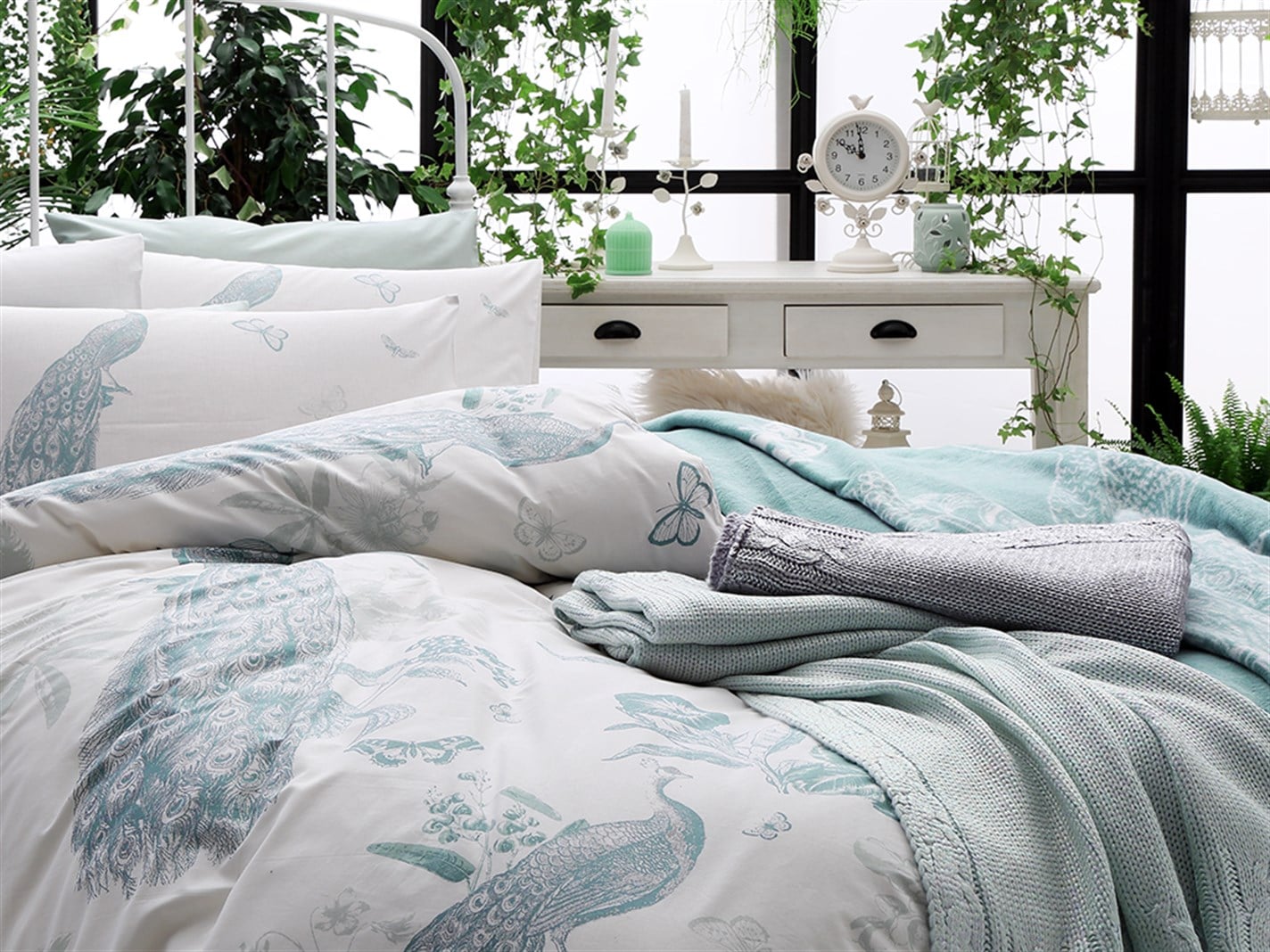 păun 80 Tel / 200 Fire Count 2 set 50x70 cm Seledon,