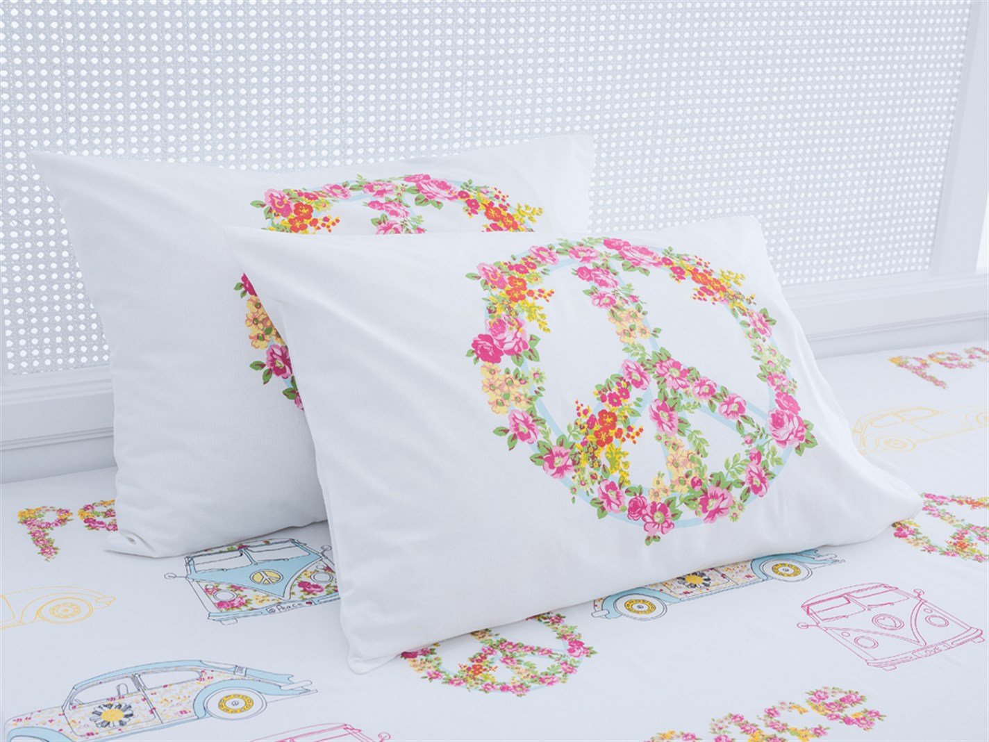 pace # 2 set 50x70 cm Dark Damson