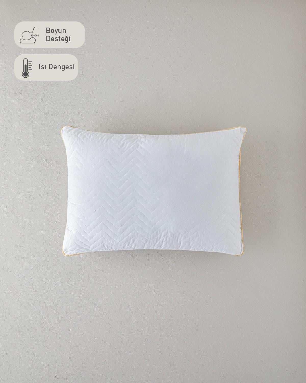 Air Plus Microfiber Pillow 50x70 cm White-Gold.