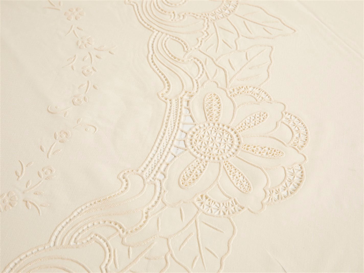 Pintura   178 cm Fildeş