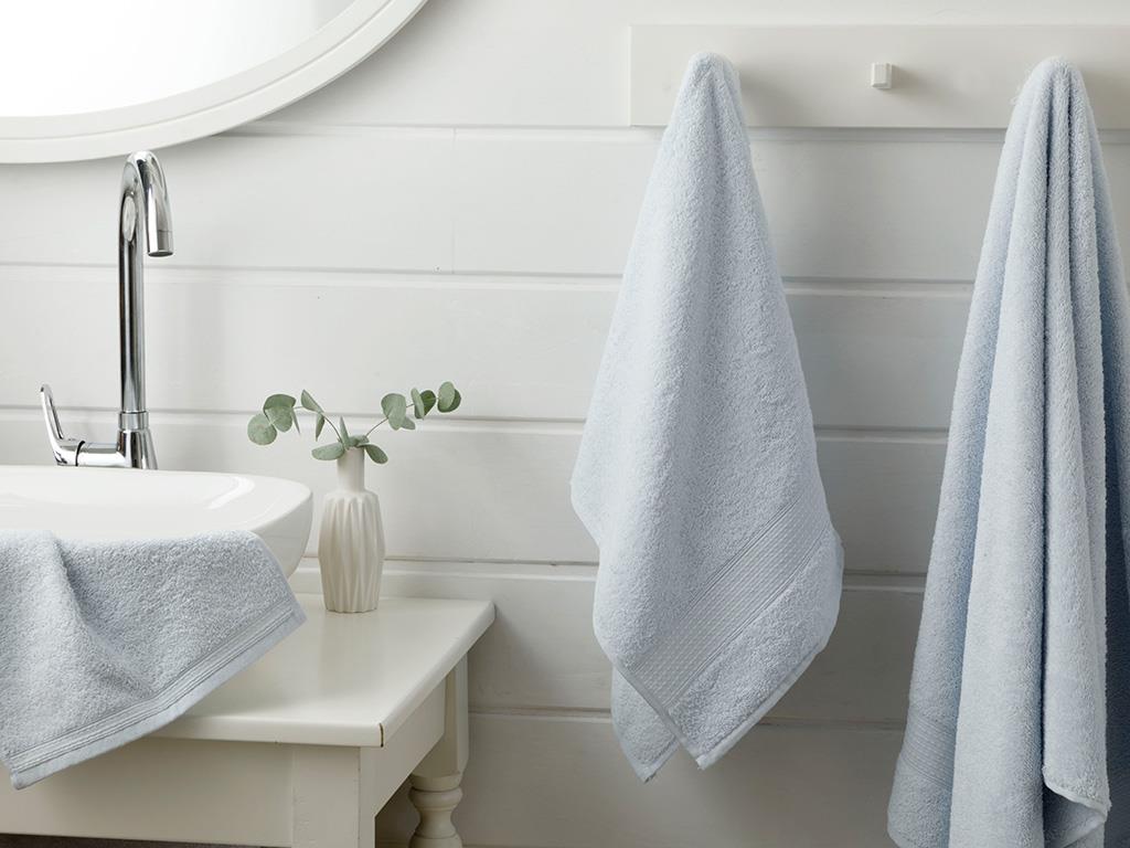 Pure Basic Bath Towel 100x150 cm Blue