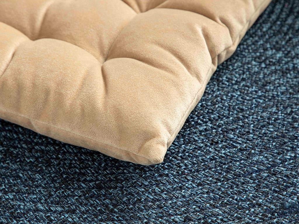 Sandy Square Velvet Armchair Cushion 40x40 cm Light Brown.