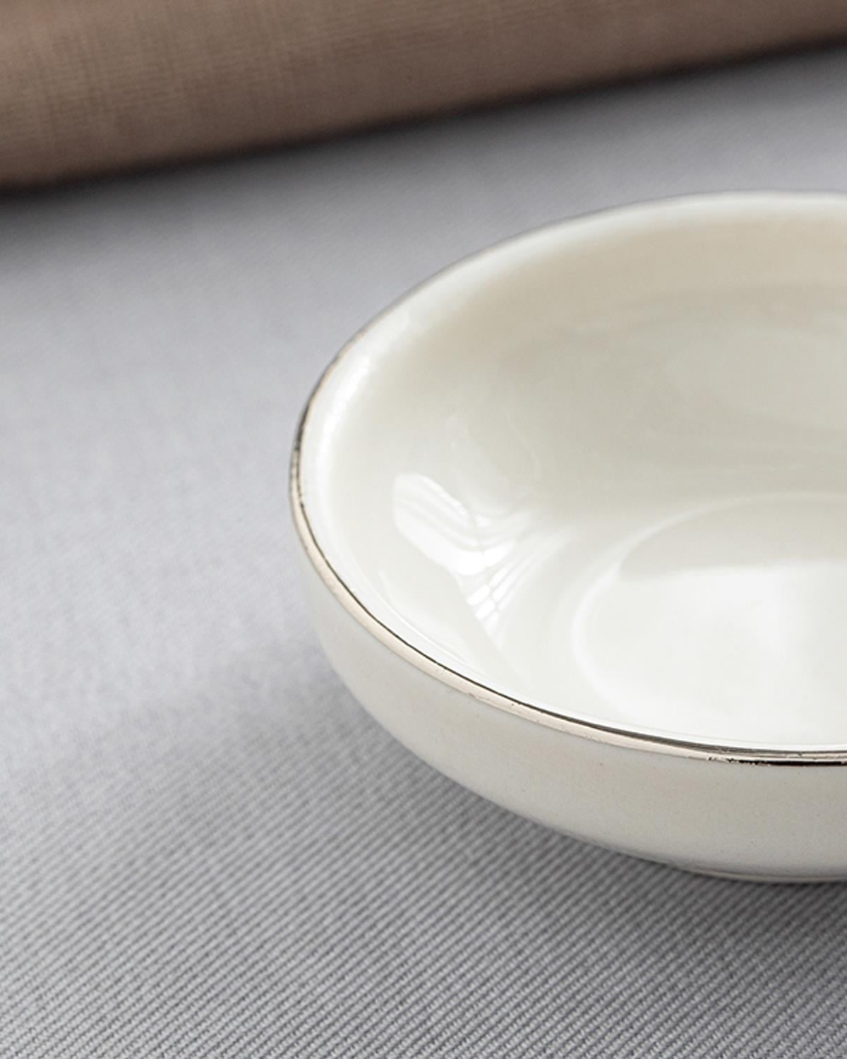 Torino Porcelain Sauce Bowl 6 cm Silver.