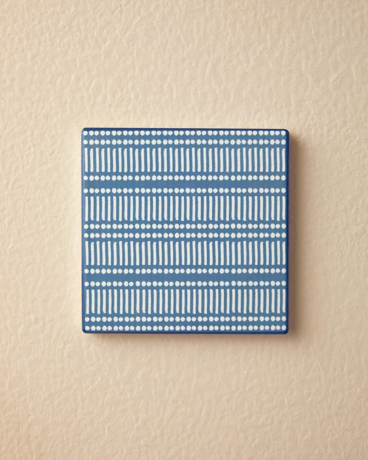 Suport de pahar, Blue Daisy, ceramică, 10,8 cm, bleu