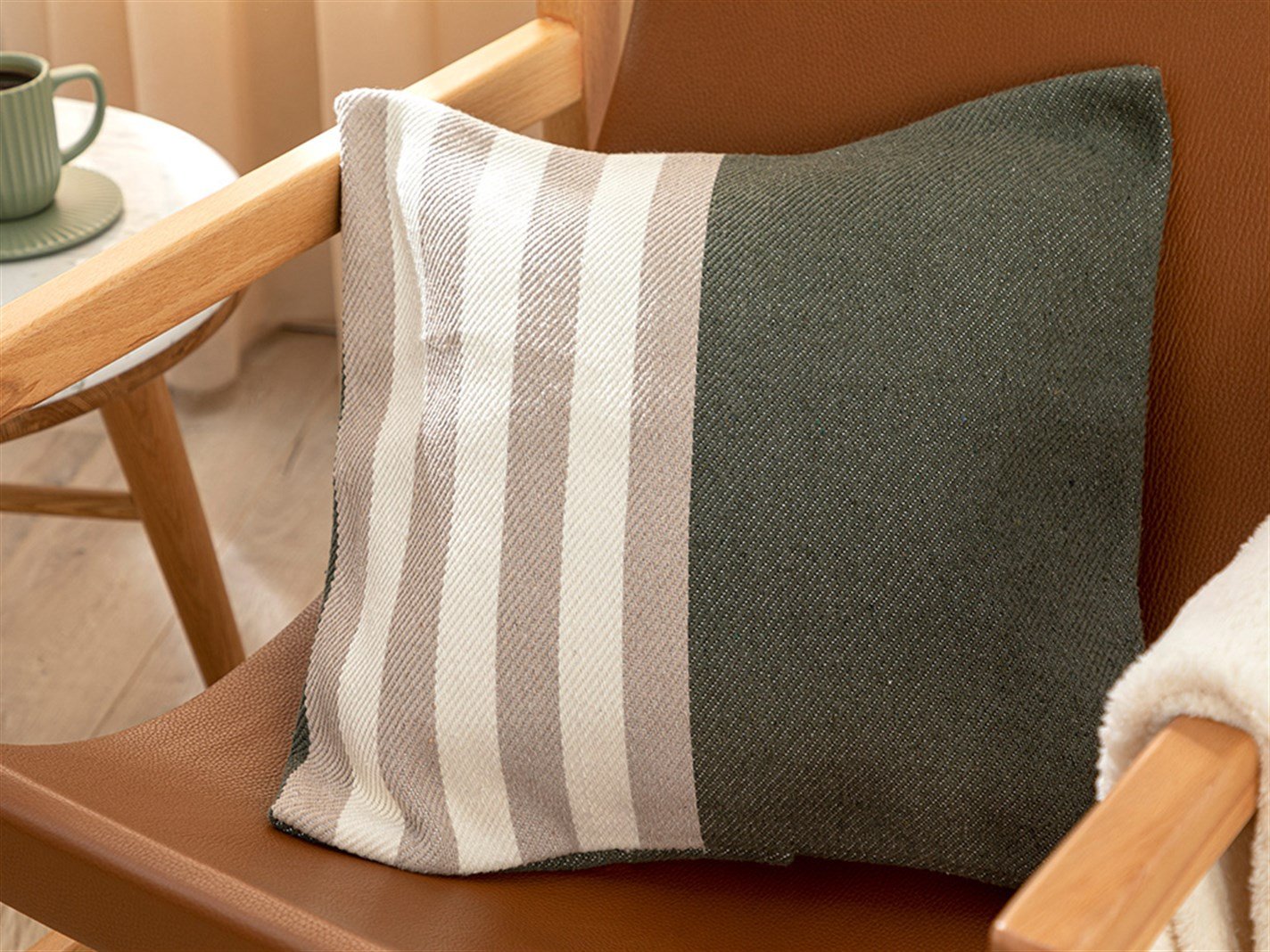 Tissage   45x45 cm Kaki