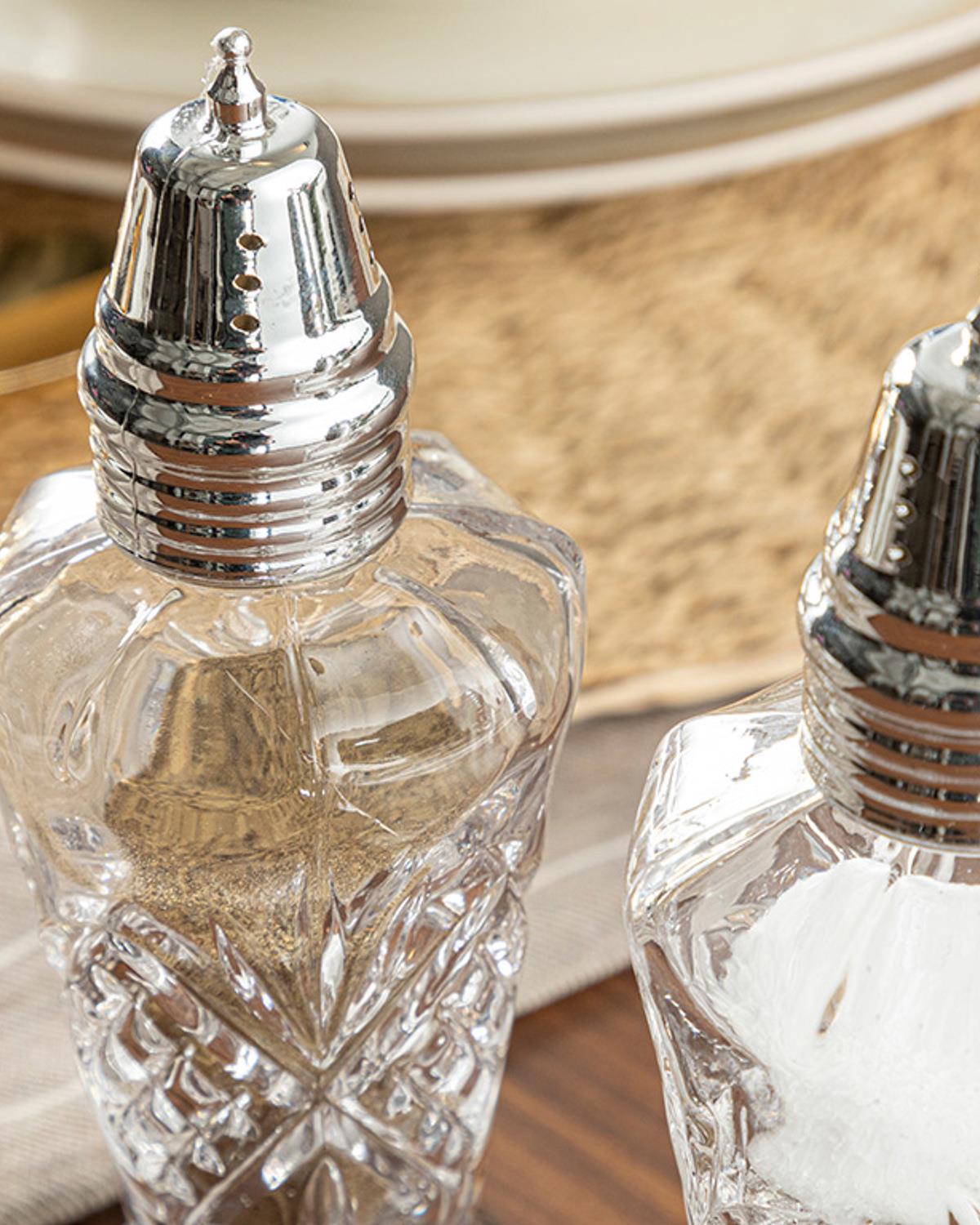 Trit Glass Salt And Pepper Shak 12 cm Transparent