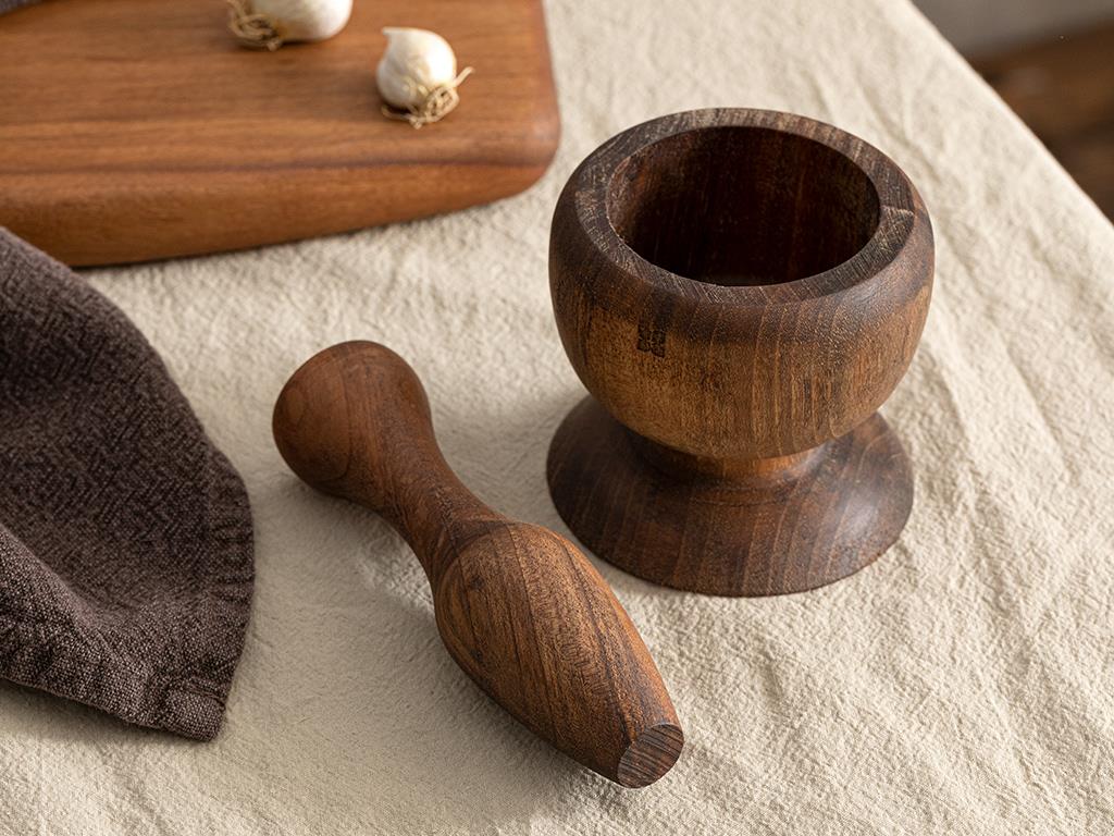 Vendy Walnut Mortar 8x8 cm Brown