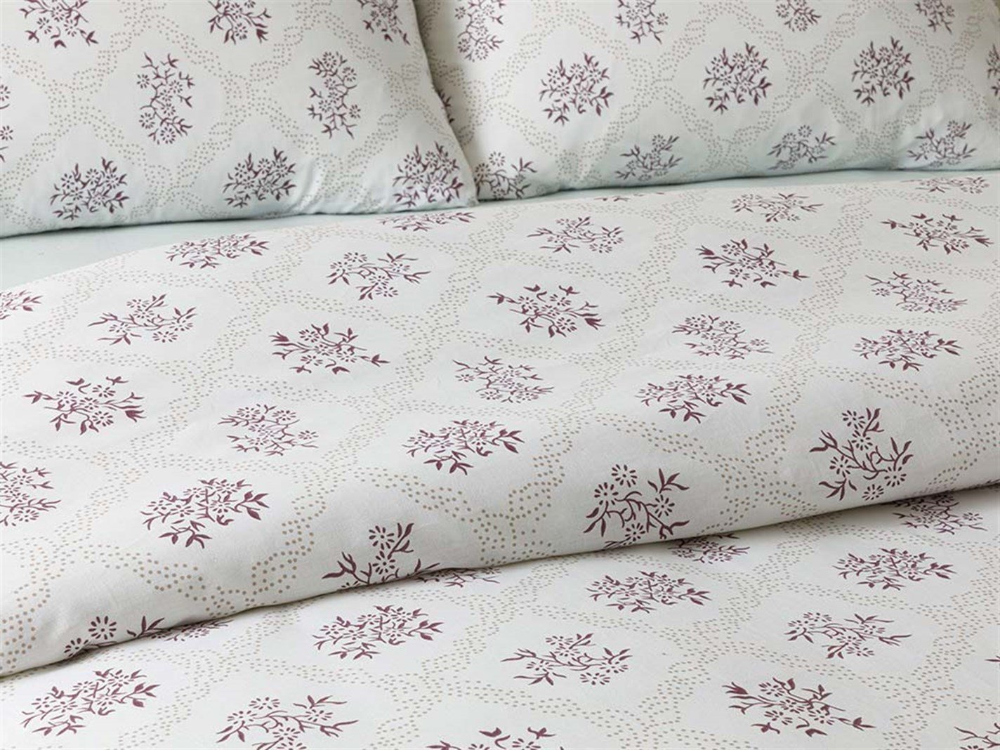 Vintage Floral 57 Tel / 144 Numărul de fir Persoană dublă 200x220 cm Damson