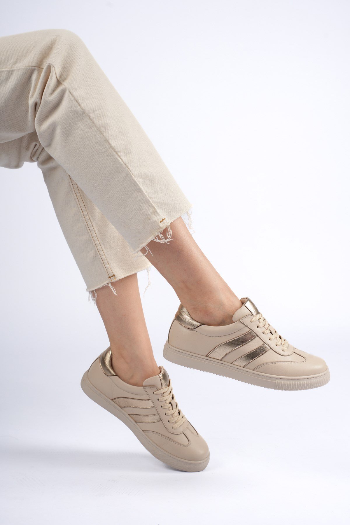London Kadın Sneaker Dış Yüzey İçi Deri Comfort Yumuşak Taban Günlük Ayakkabı