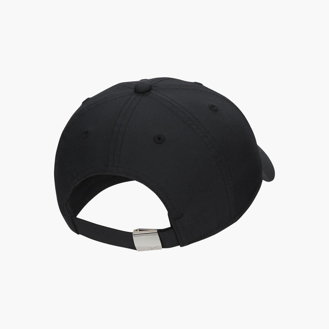 Nike Dri-FIT Club Yumuşak Metal Swoosh Çocuk Şapkası