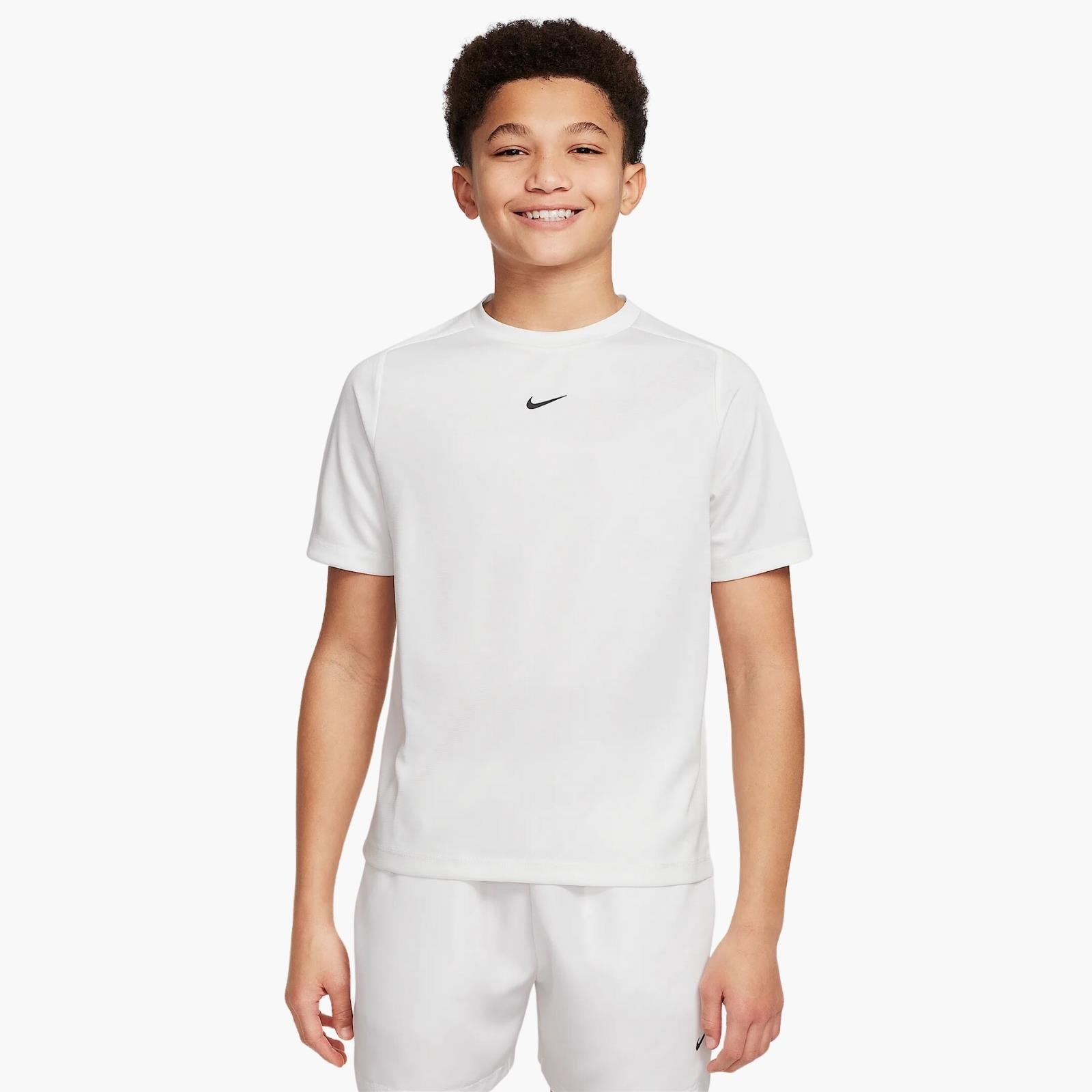 Nike Dri-FIT Multi Genç Çocuk Tişört