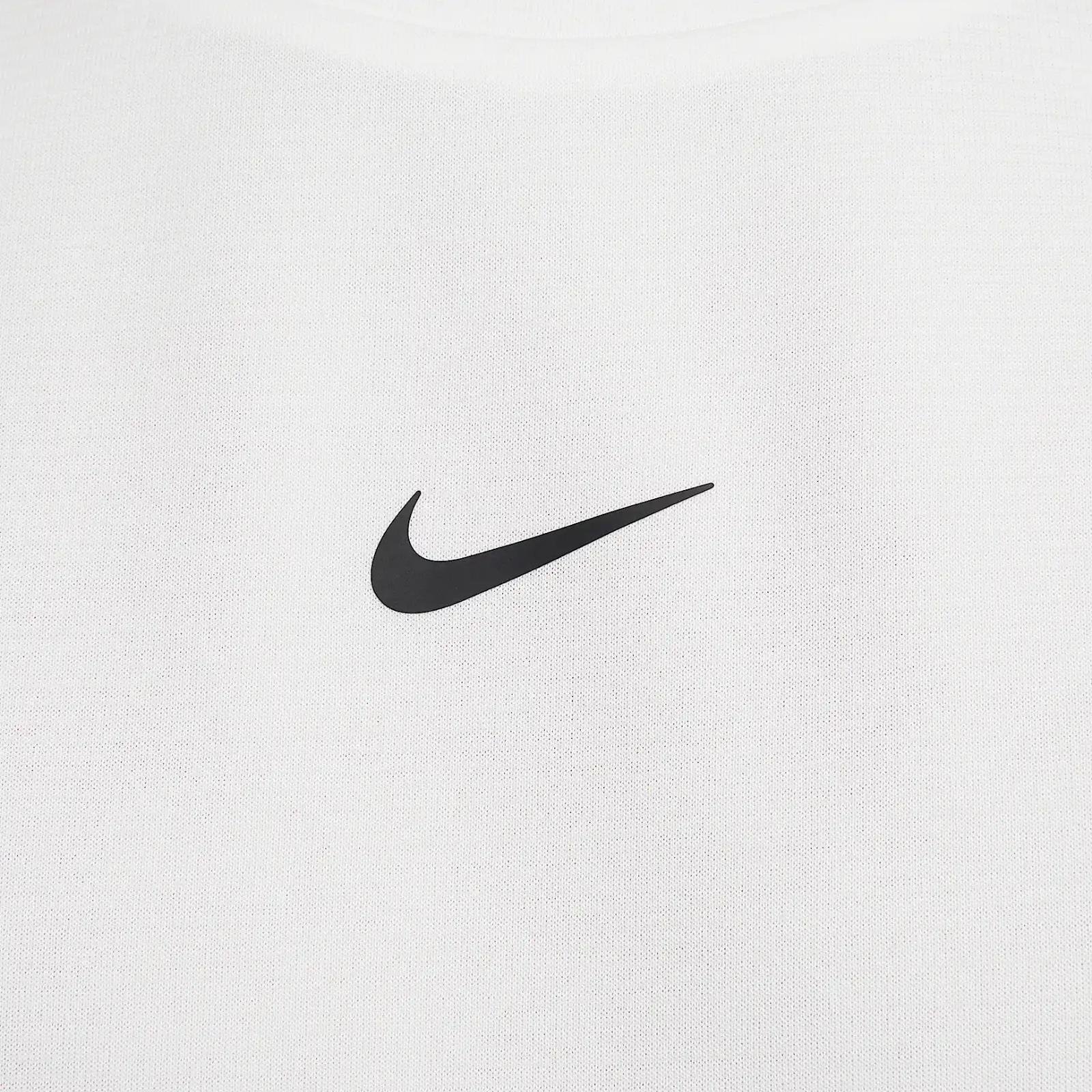 Nike Dri-FIT Multi Genç Çocuk Tişört